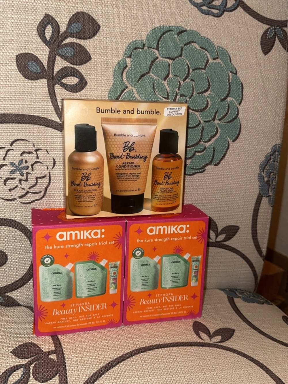 Bumble and bumble Bond-Building and Amika travel sets